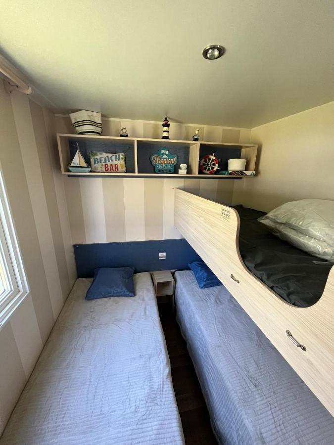 Mobil-Home Climatise Avec Piscine Aureilhan  Экстерьер фото
